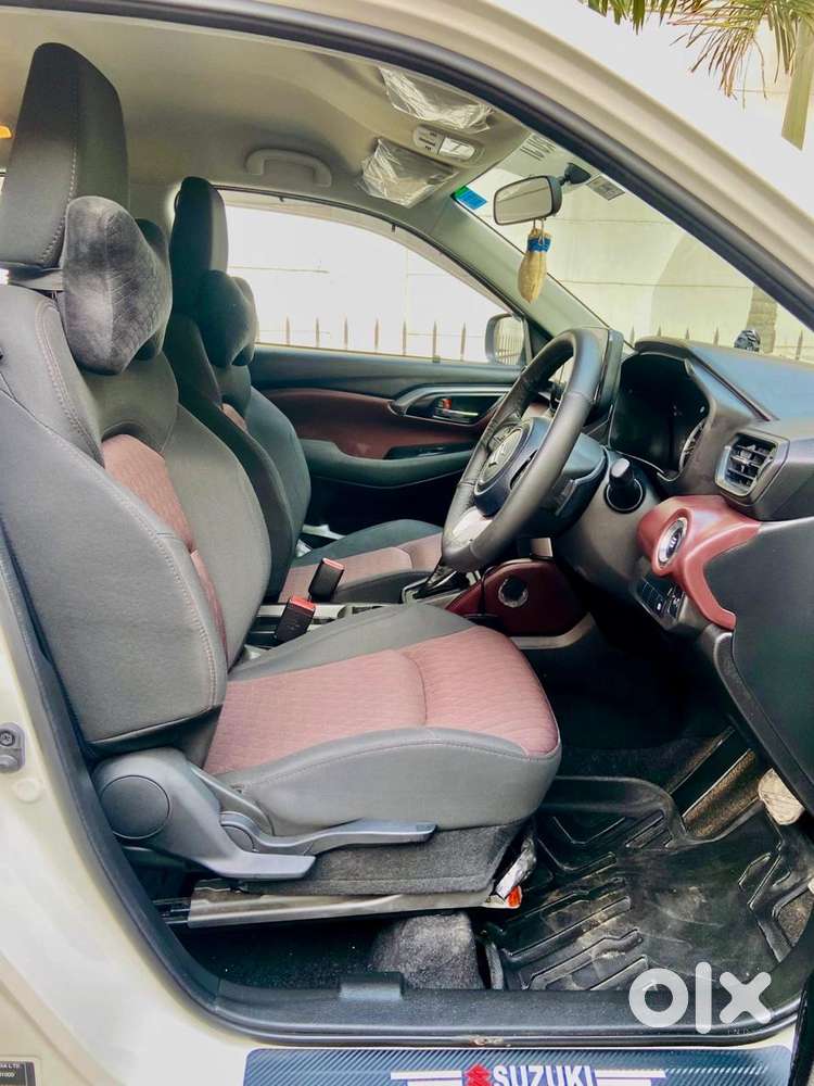 Maruti Suzuki Grand Vitara 1.5 Delta Smart Hybrid At, 2025, Petrol