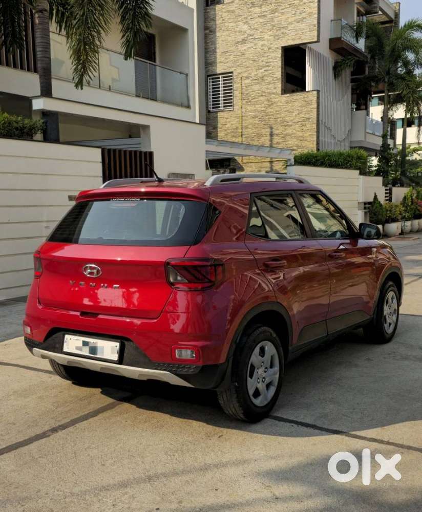 Hyundai Venue S Diesel, 2020, Diesel