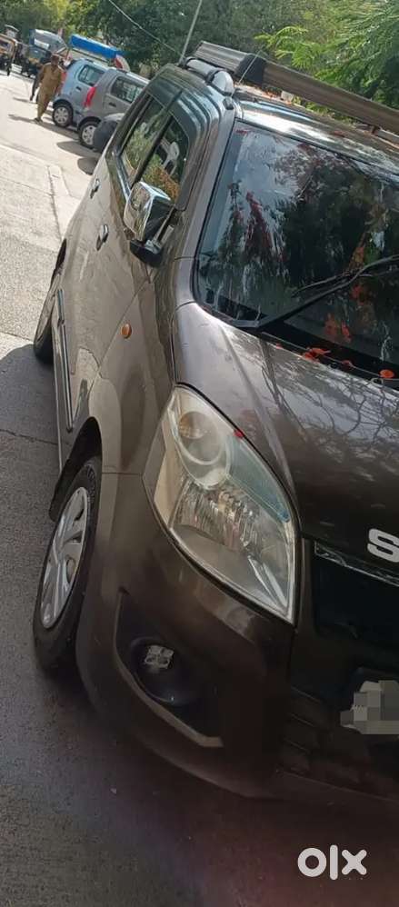 Maruti Suzuki Wagon R Lxi Green 2015 Cng & Petrol 121813 Km Driven