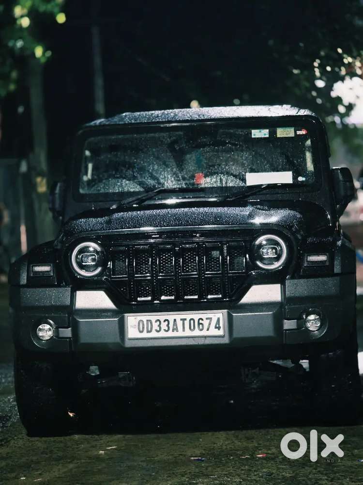Mahindra Thar Roxx 2025 Petrol Well Maintained
