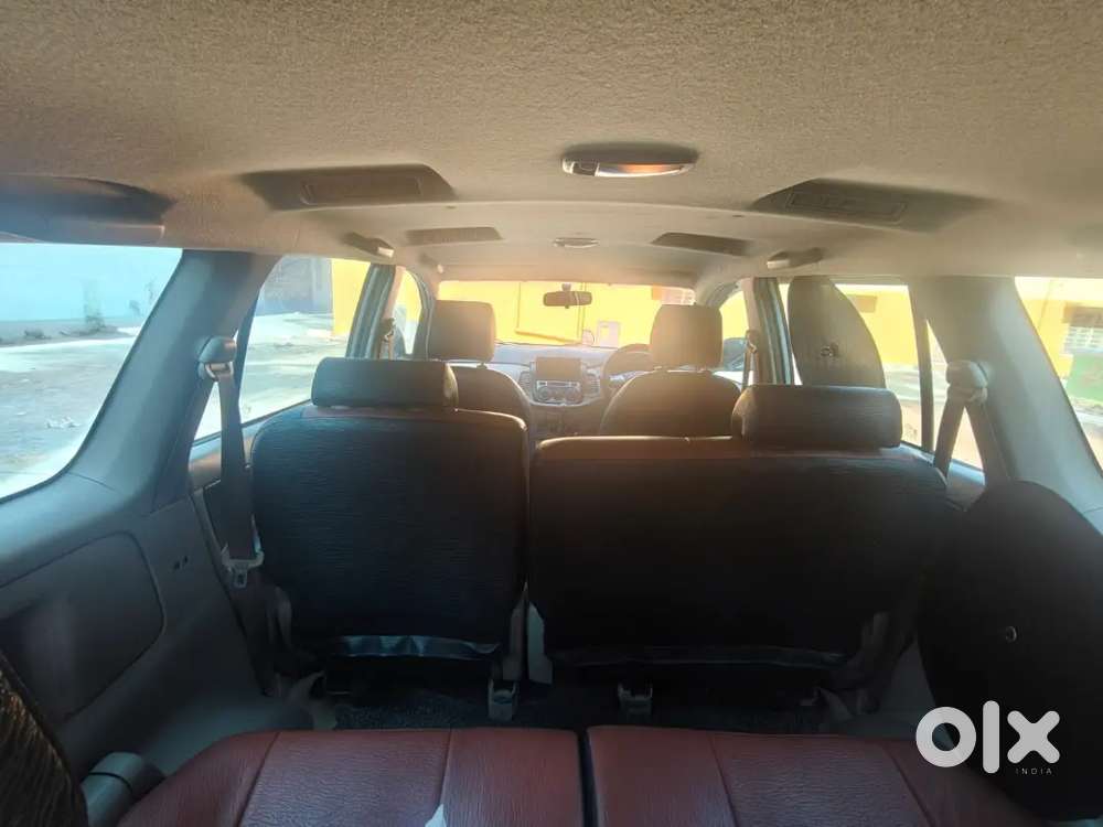 Toyota Innova 2014 Diesel Well Maintained