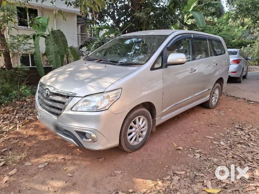Toyota Innova V 2014 In Excellent Condition For Sale