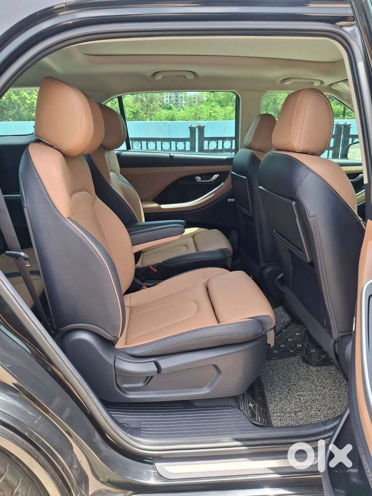 Hyundai Alcazar Signature 1.5 Petrol Dct 6str, 2024, Petrol