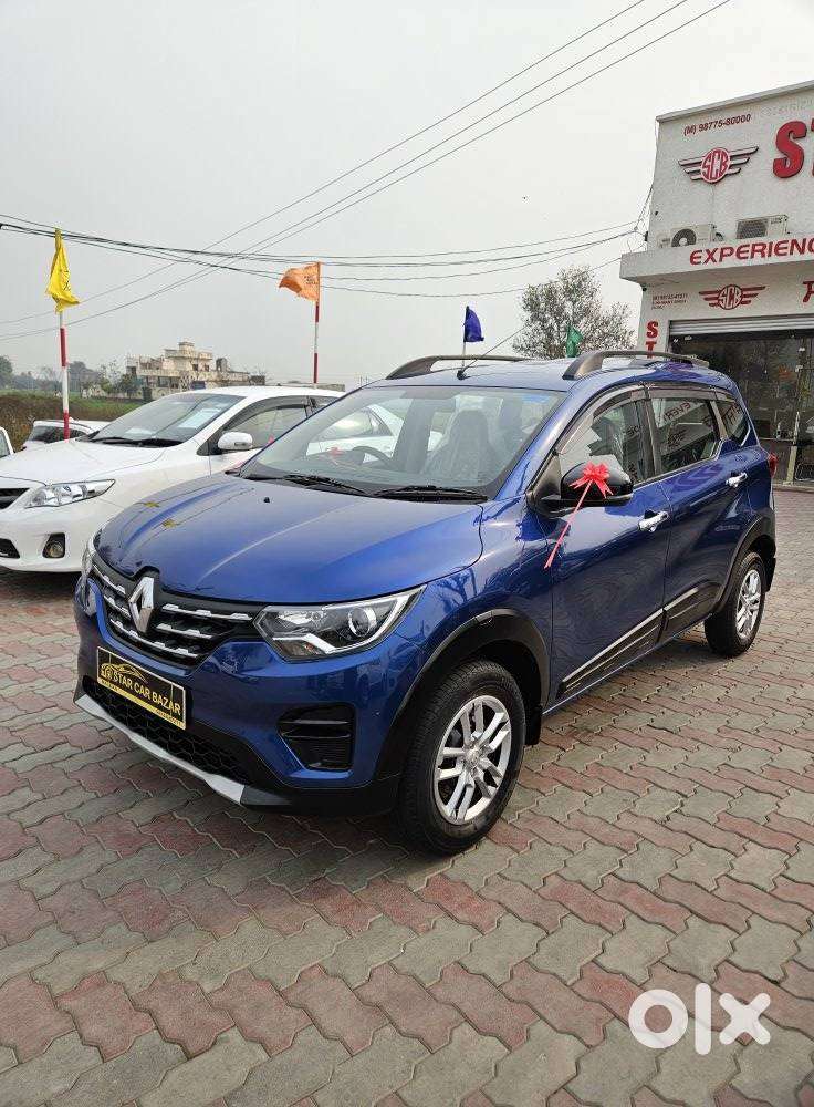 Renault Triber Rxt, 2022, Petrol