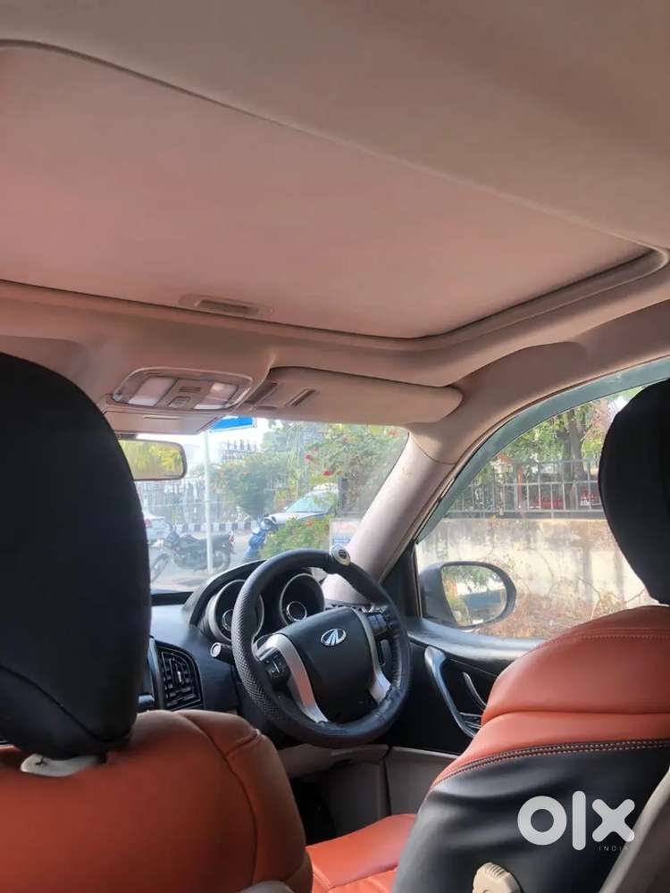 Mahindra Xuv500 2.2 Diesel 2017