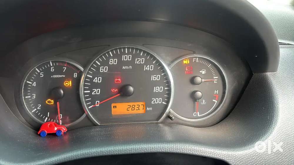 Maruti Suzuki Swift 2011 Petrol Top End