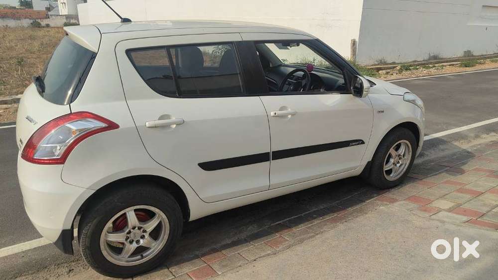 Maruti Suzuki Swift 2011-2014 Zdi, 2015, Diesel