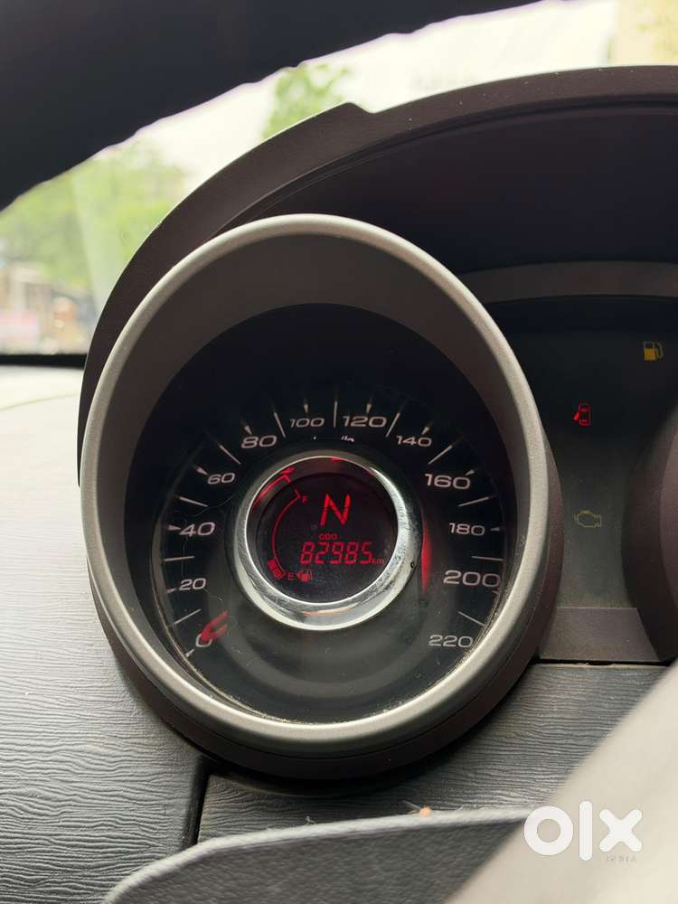 Mahindra Xuv500 Diesel 2014