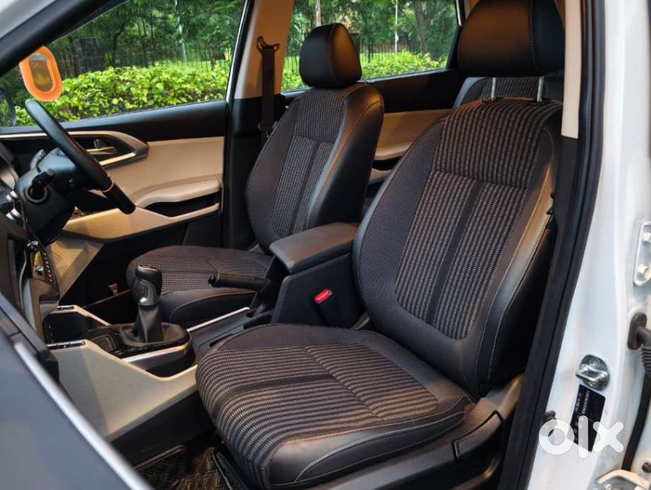 Kia Carens Prestige 1.5 Turbo Petrol Imt 7 Str, 2024, Petrol
