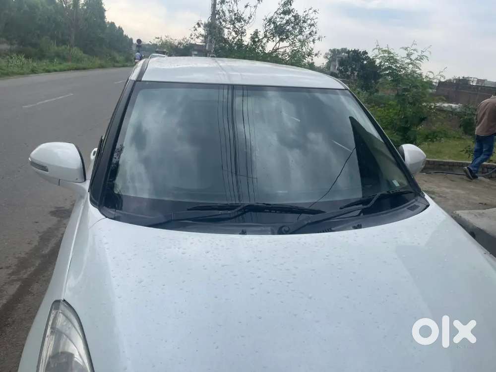 Maruti Suzuki Swift Dzire 2014
