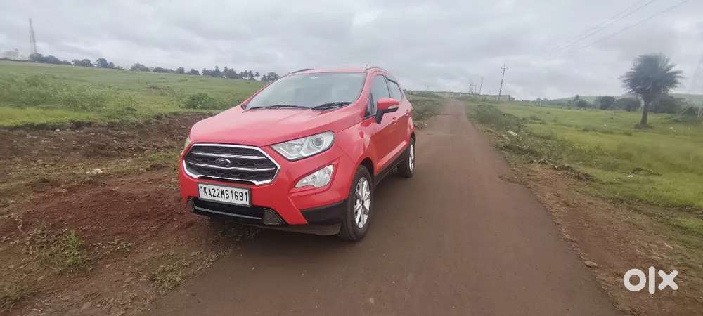 Ford Ecosport ( Race Red Color)