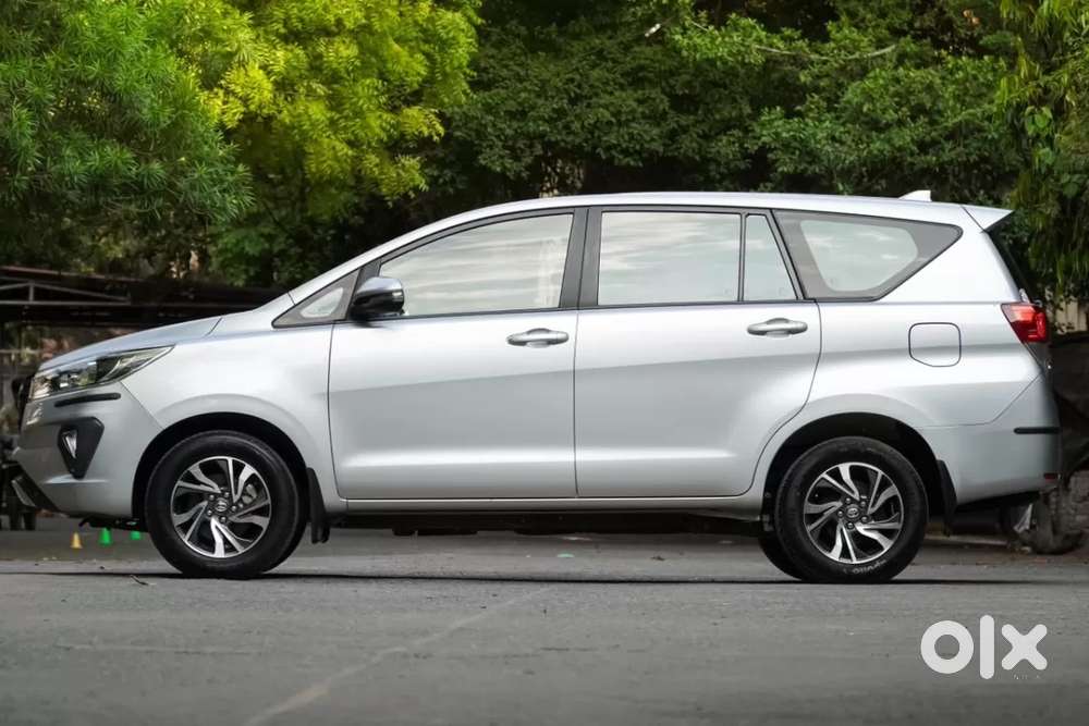 Toyota Innova Crysta [2020-ongoing] 2.4 Gx 7 Str, 2021, Diesel