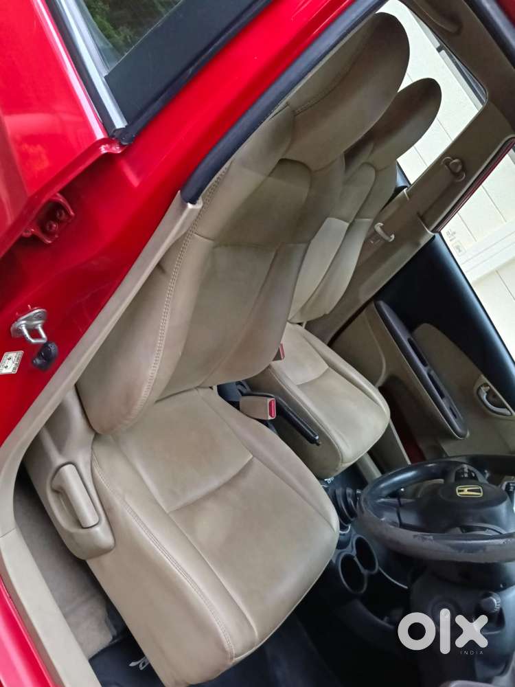 Honda Brio V Mt, 2012, Petrol