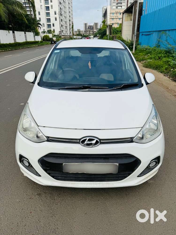2016 Hyundai Grand I10 Sportz 1.1 Diesel  83k Km  25+ Km/l Mileage