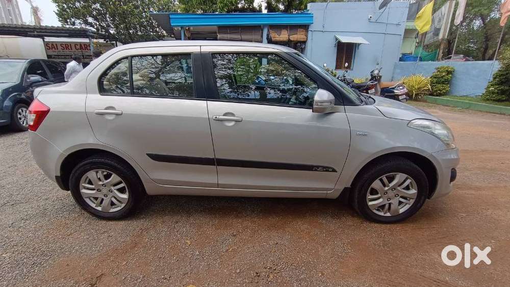 Maruti Suzuki Swift Dzire Zdi Bsiv, 2013, Diesel