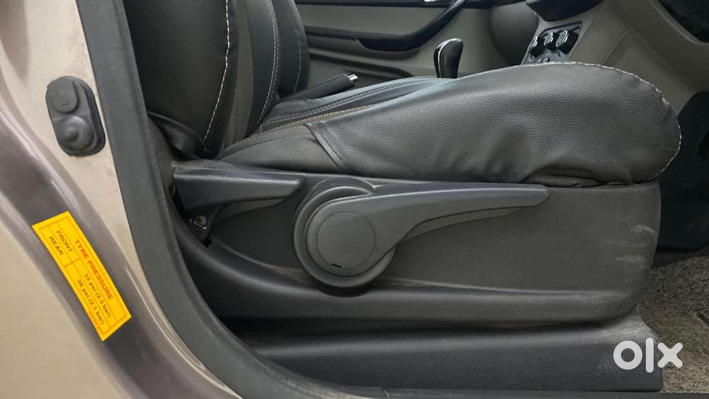 Tata Tiago 1.2 Revotron Xz, 2017, Petrol