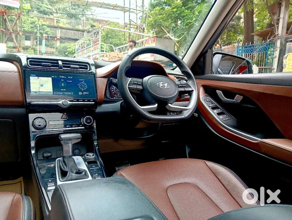 Hyundai Alcazar 2.0 Signature (o) Petrol At 6 Str, 2022, Petrol