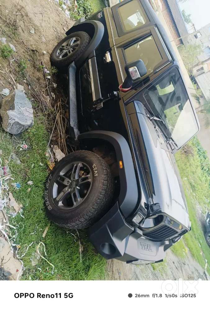 Thar 4×4 Black