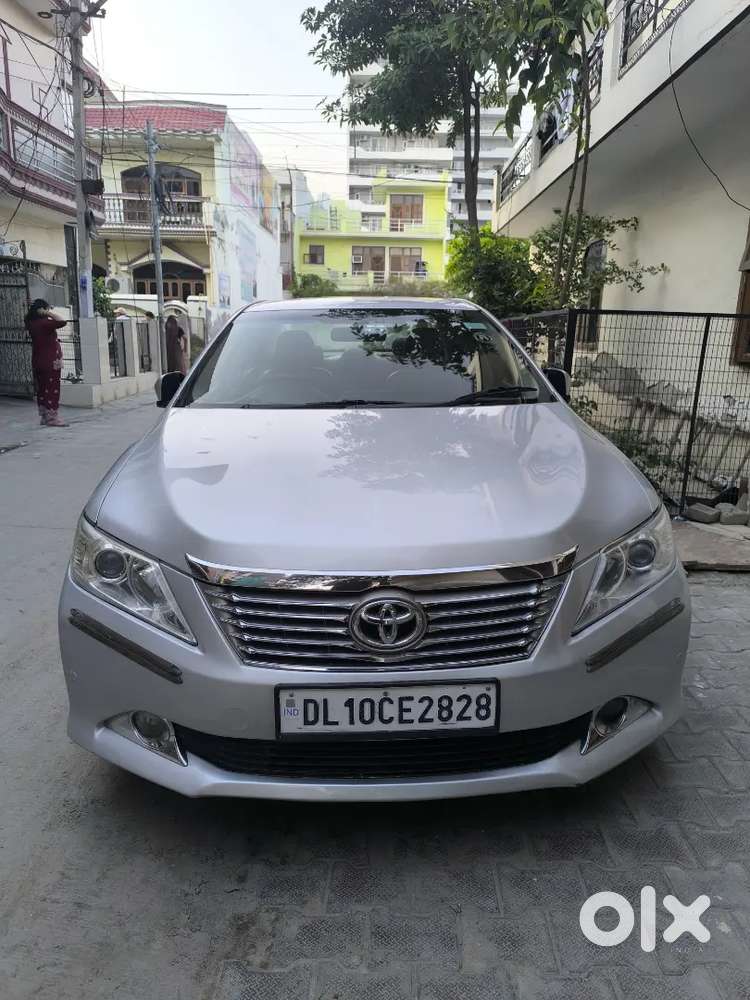 Toyota Camry 2012 Petrol 104000 Km Driven