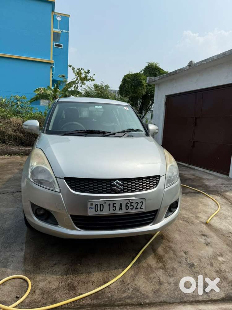 Maruti Suzuki Swift Zxi Petrol 2013