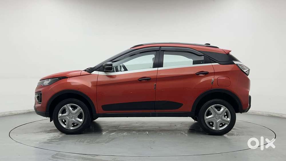 Tata Nexon 1.2 Revotron Xm Plus (s), 2022, Petrol