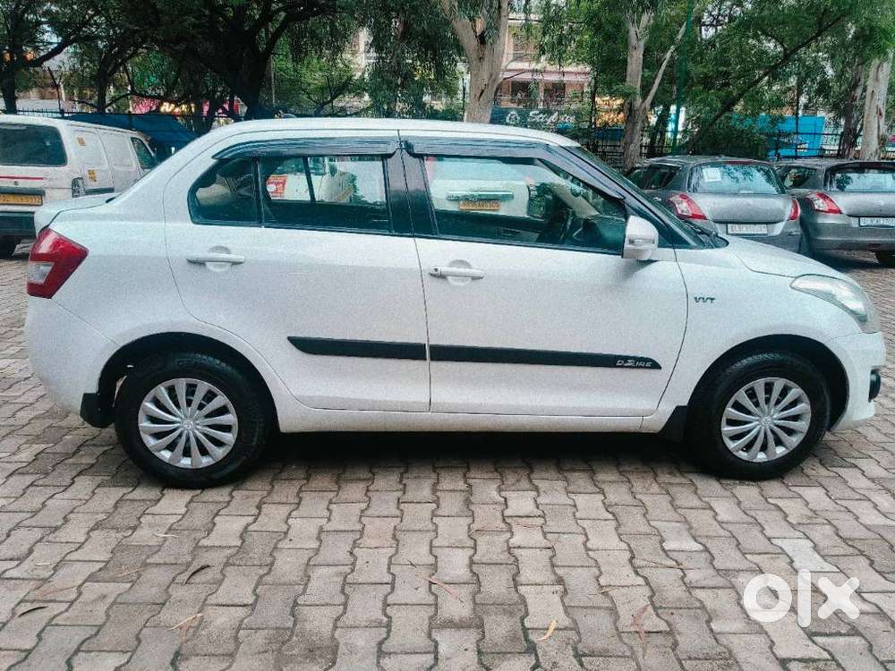 Maruti Suzuki Swift Dzire Vxi Optional, 2014, Petrol