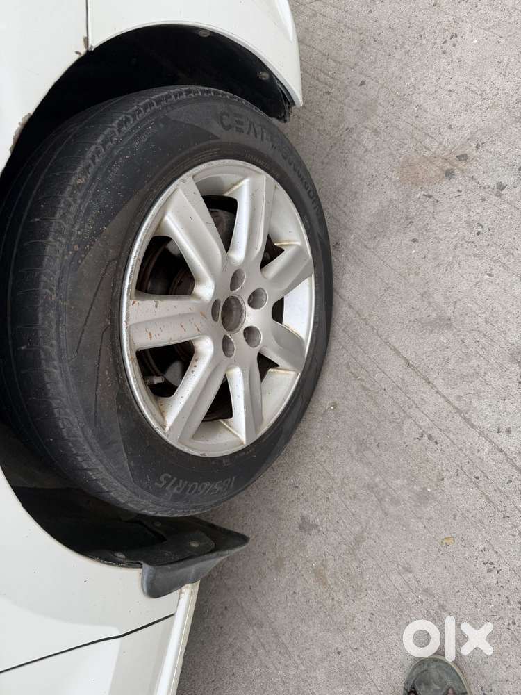 Volkswagen Vento 1.2 Highline Plus At 16 Alloy, 2010, Petrol