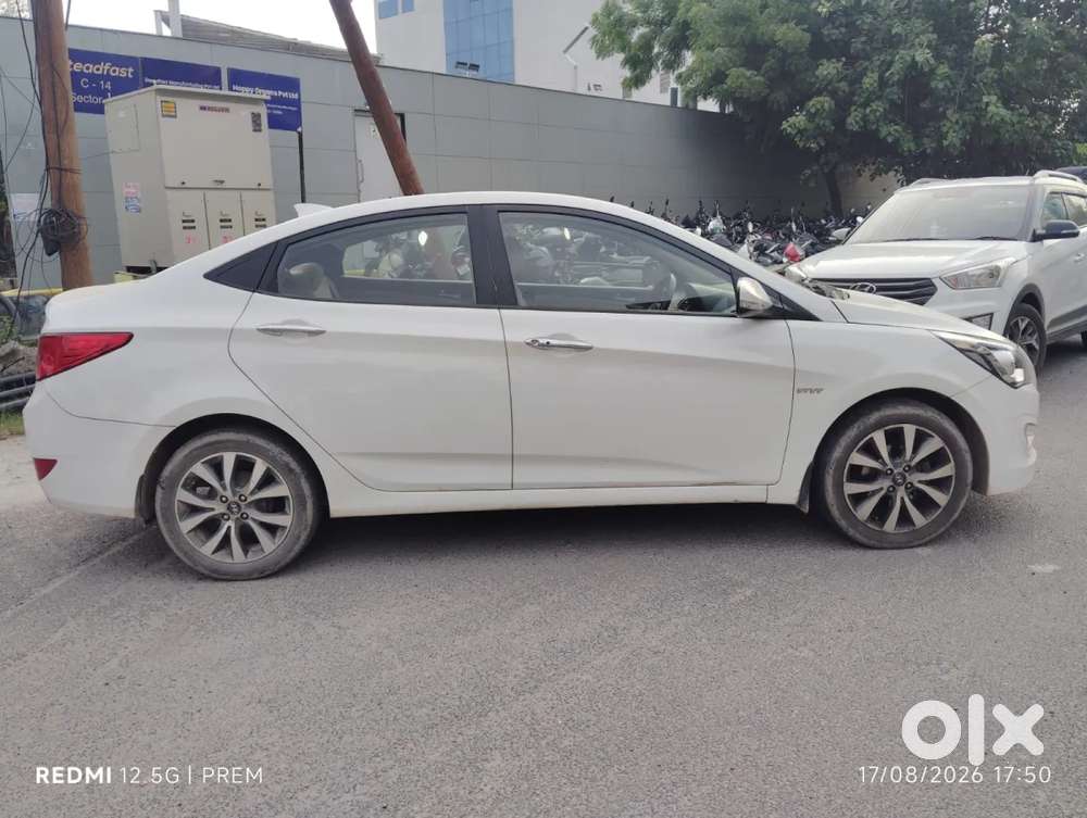 Hyundai Verna 1.6 Vtvt Sx, 2016, Petrol