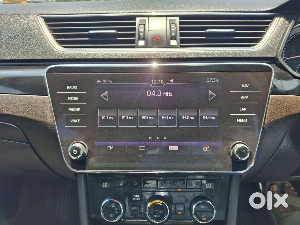 Skoda Superb L&k 1.8 Tsi At, 2019, Petrol