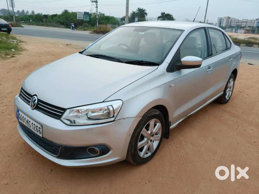 Volkswagen Vento Highline Petrol 2011 Drive