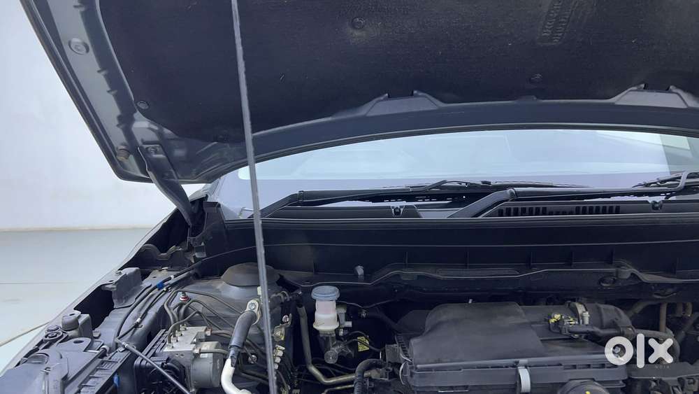 Maruti Suzuki Brezza Zxi Plus At, 2022, Petrol