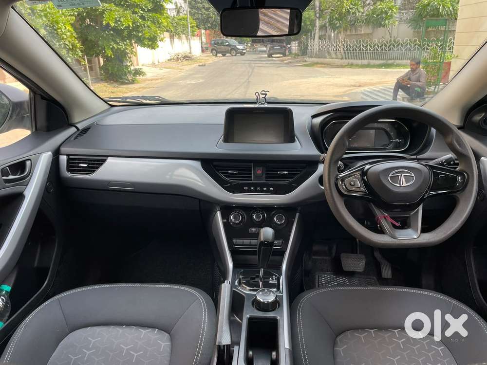 Tata Nexon 1.5 Revotorq Xma Amt (s), 2023, Petrol