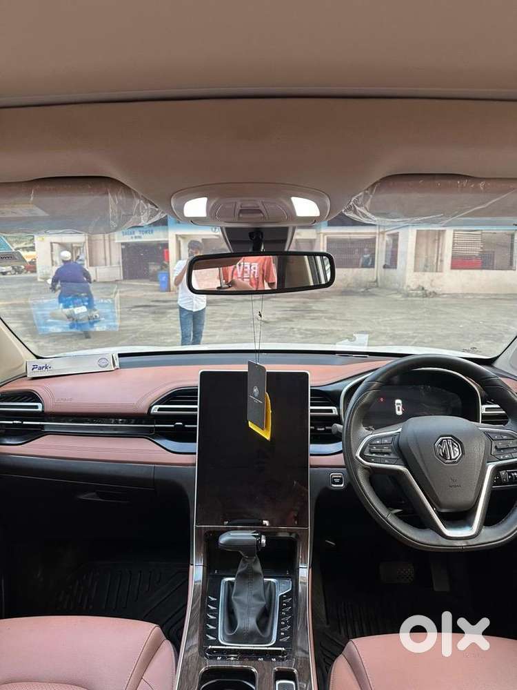 Mg Car From 2023, Km Driven 27000