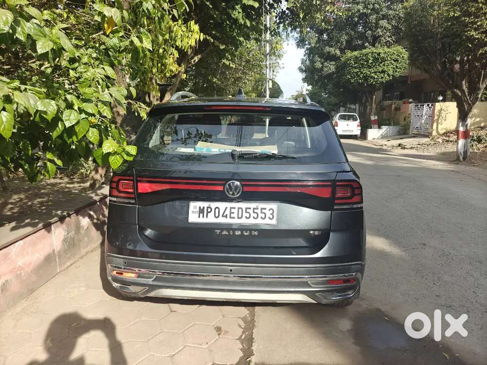 Brand New & Well Maintained Suv.