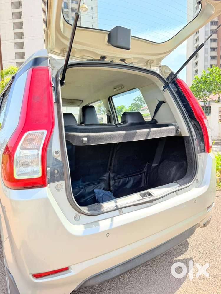 Maruti Suzuki Swift Dzire 1.3 Zxi, 2019, Petrol