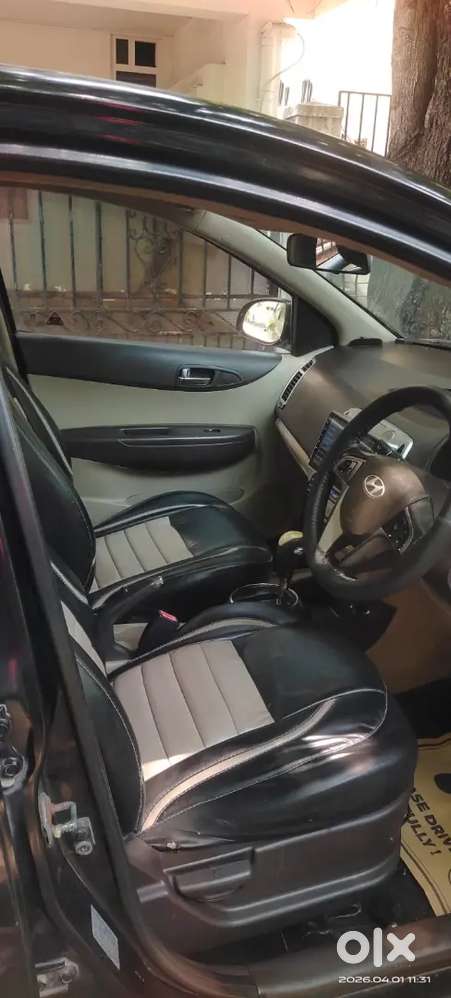 Hyundai I20 Sports Top End Automatic 2011 Petrol Well Maintained