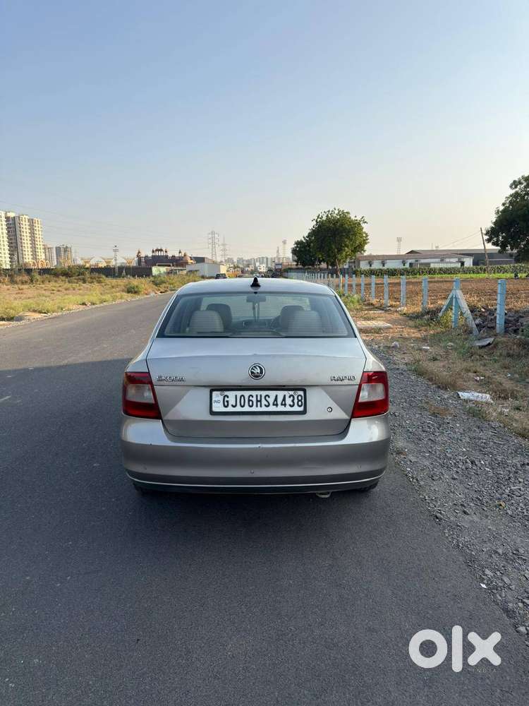 Skoda Rapid 2015