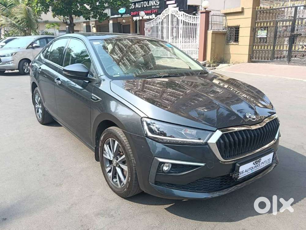 Skoda Slavia Style 1.5l Tsi Mt, 2022, Petrol