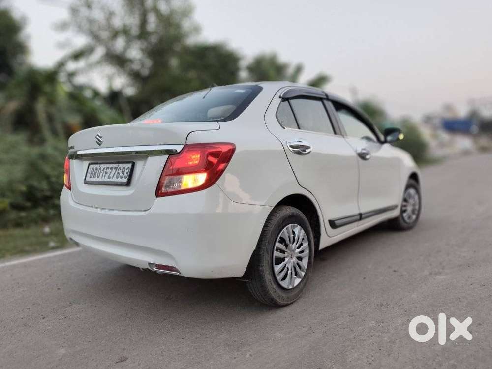 Maruti Suzuki Dzire 1.2 Vxi, 2023, Petrol