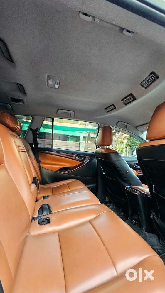 Toyota Innova Crysta 2.4 G Mt, 2019, Diesel