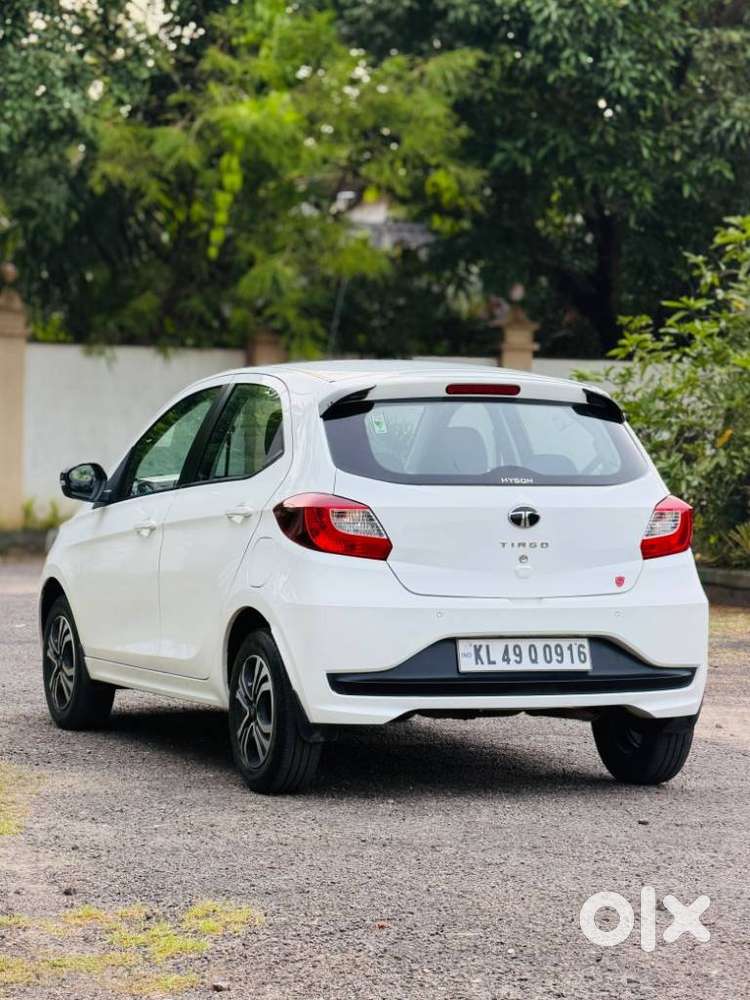 Tata Tiago 1.2 Revotron Xta, 2024, Petrol