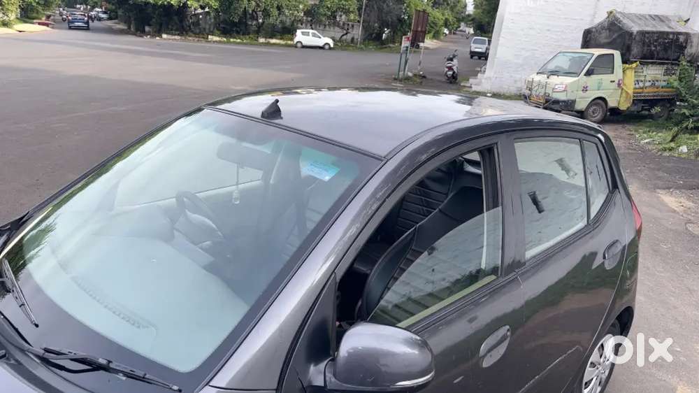 Hyundai I10 Sportz Petrol 2010