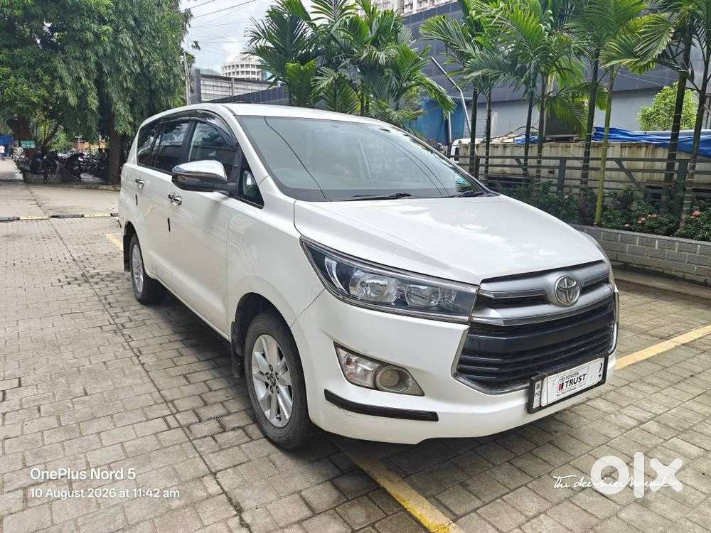 Toyota Innova Crysta 2.4 G Mt 8s, 2017, Diesel