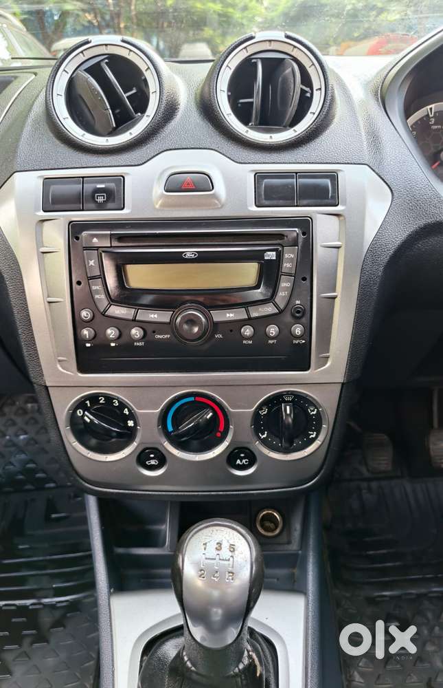 Ford Fiesta Classic 1.6 Duratec Lxi, 2011, Petrol