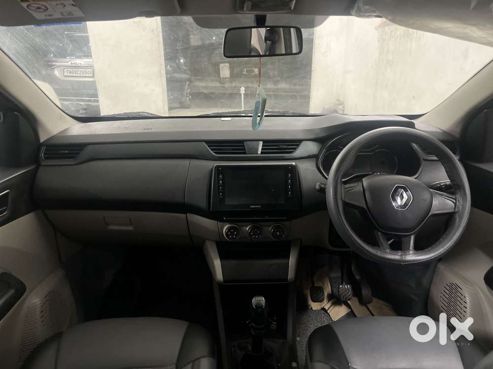 Renault Triber 1.0 Rxe, 2021, Petrol