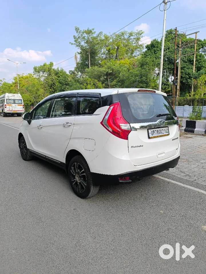 Mahindra Marazzo 1.5 M6 Plus 7 Str, 2021, Diesel