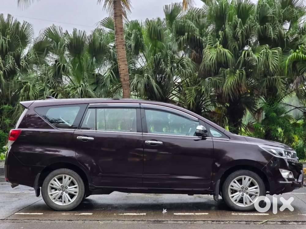 Toyota Innova Crysta 2.8 Zx At 7 Seater, 2018, Diesel