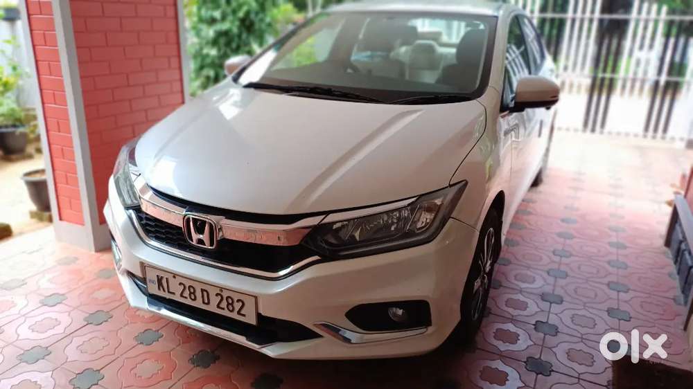 > *`honda City V 2018 Single Owner 360 Camera Showroom Condition - 8 L