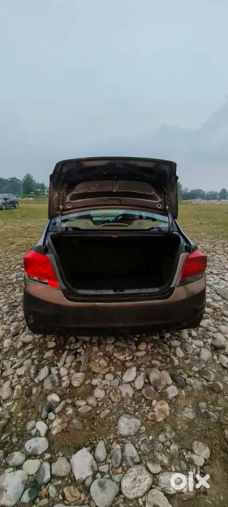 Honda Amaze 2014 Diesel Well Maintained