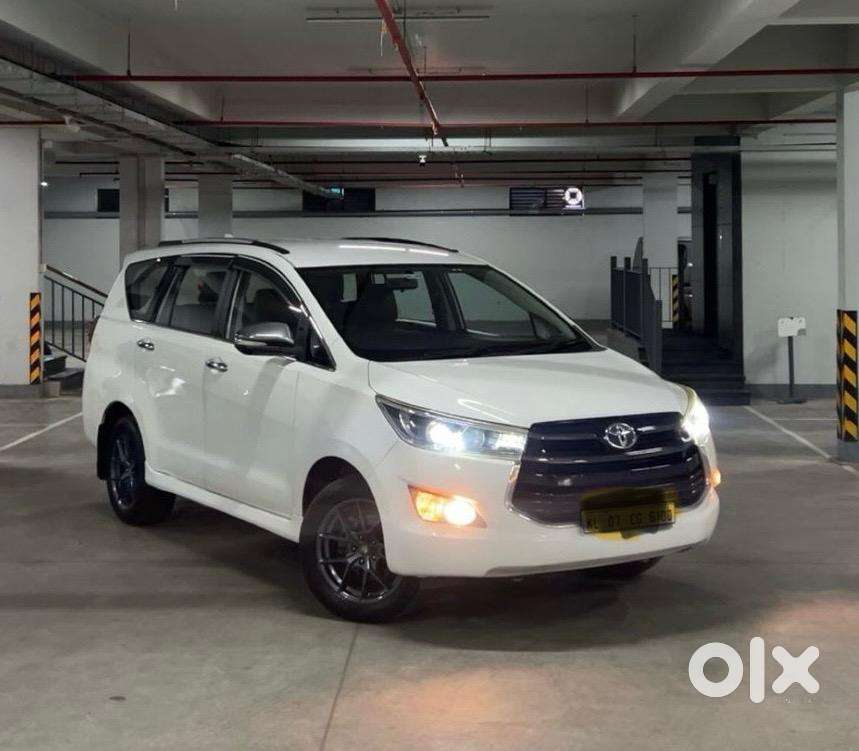 Toyota Innova Crysta 2016 Diesel Good Condition